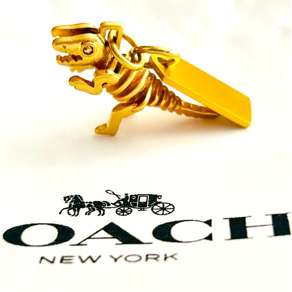 💰SOLD💰NWOT Coach Rexy Charm/ Keychain/ Necklace/ Bracelet/ Bag Charm - Picture 2 of 8